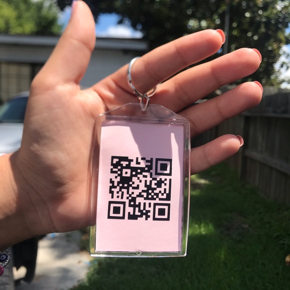 Custom Keychains - Picture 3 of 3